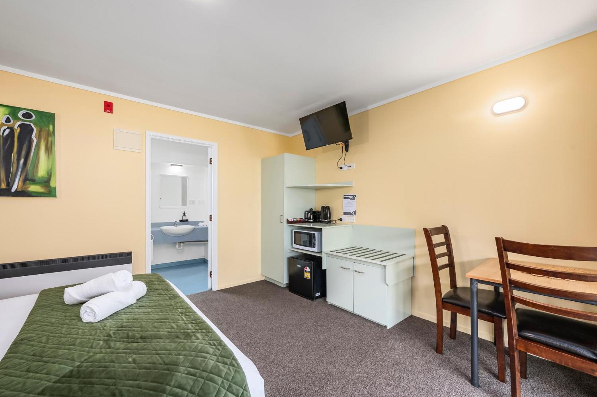 Fenton Court Motel Роторуа Екстериор снимка