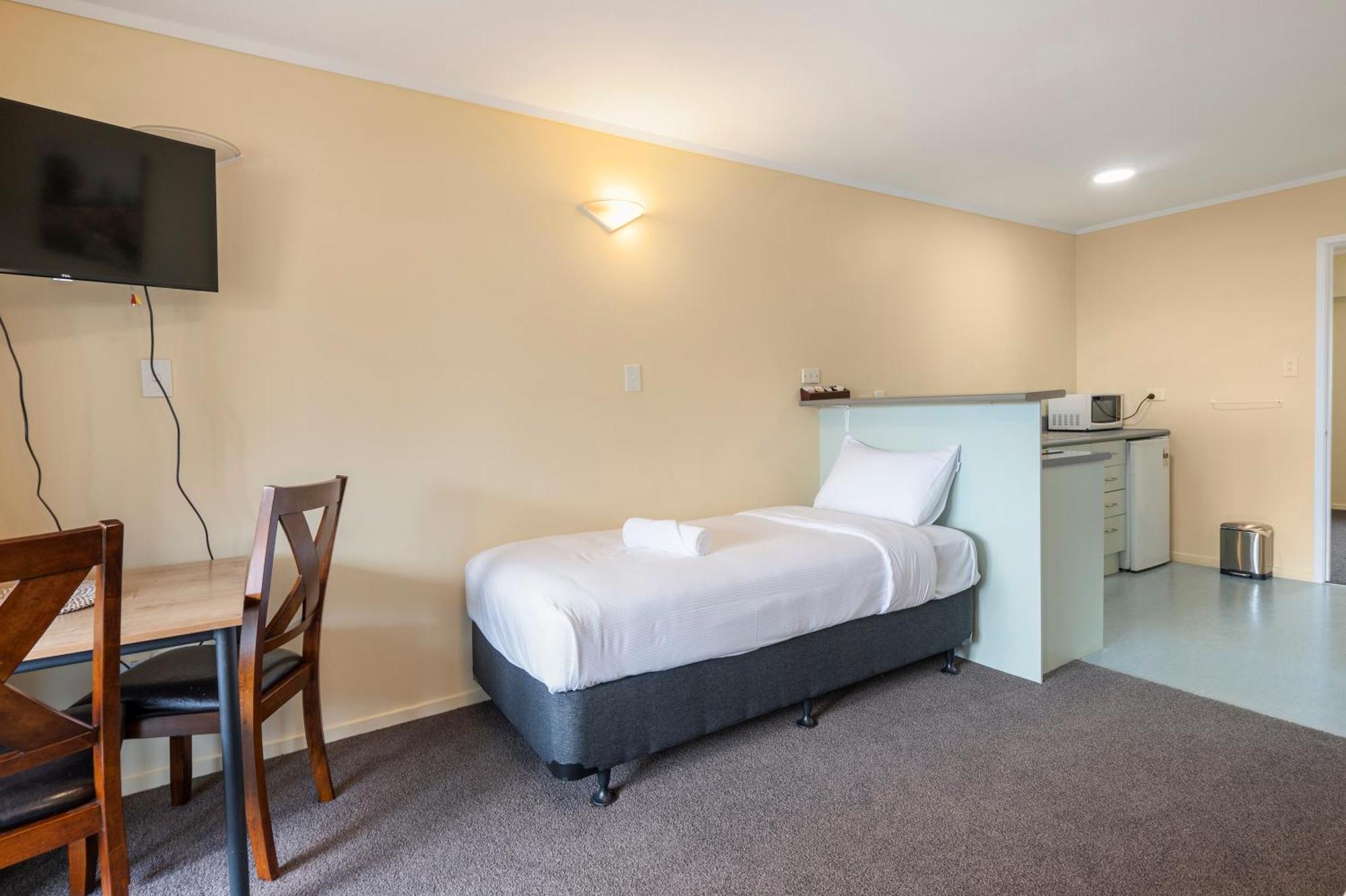 Fenton Court Motel Роторуа Екстериор снимка