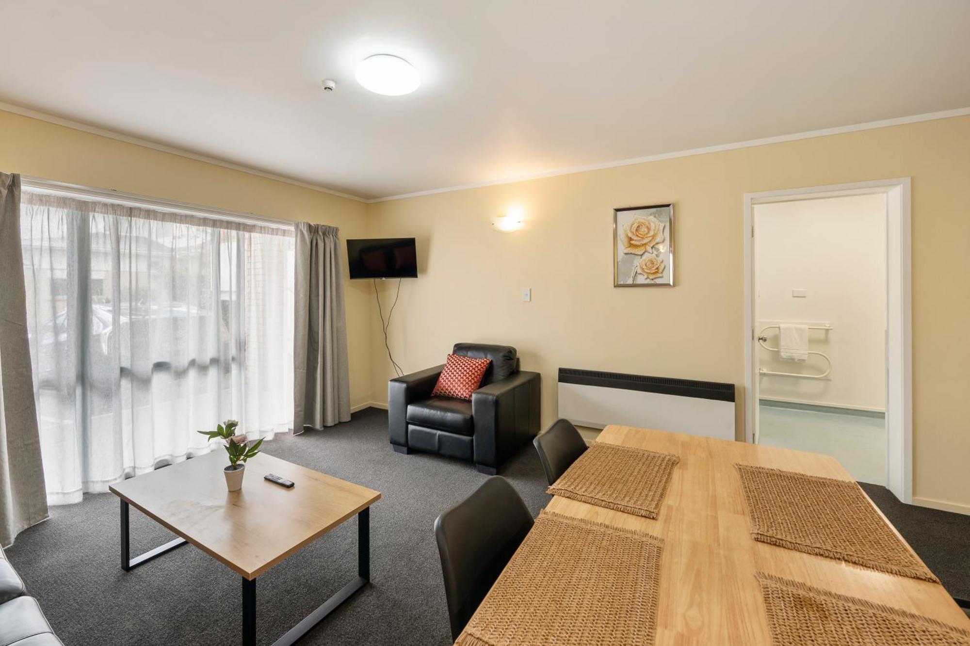 Fenton Court Motel Роторуа Екстериор снимка