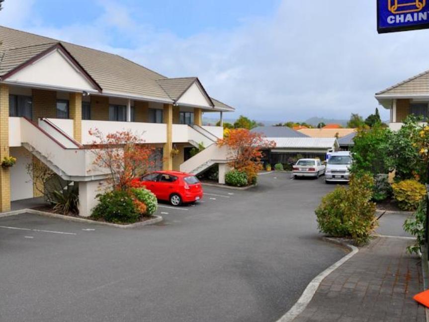Fenton Court Motel Роторуа Екстериор снимка