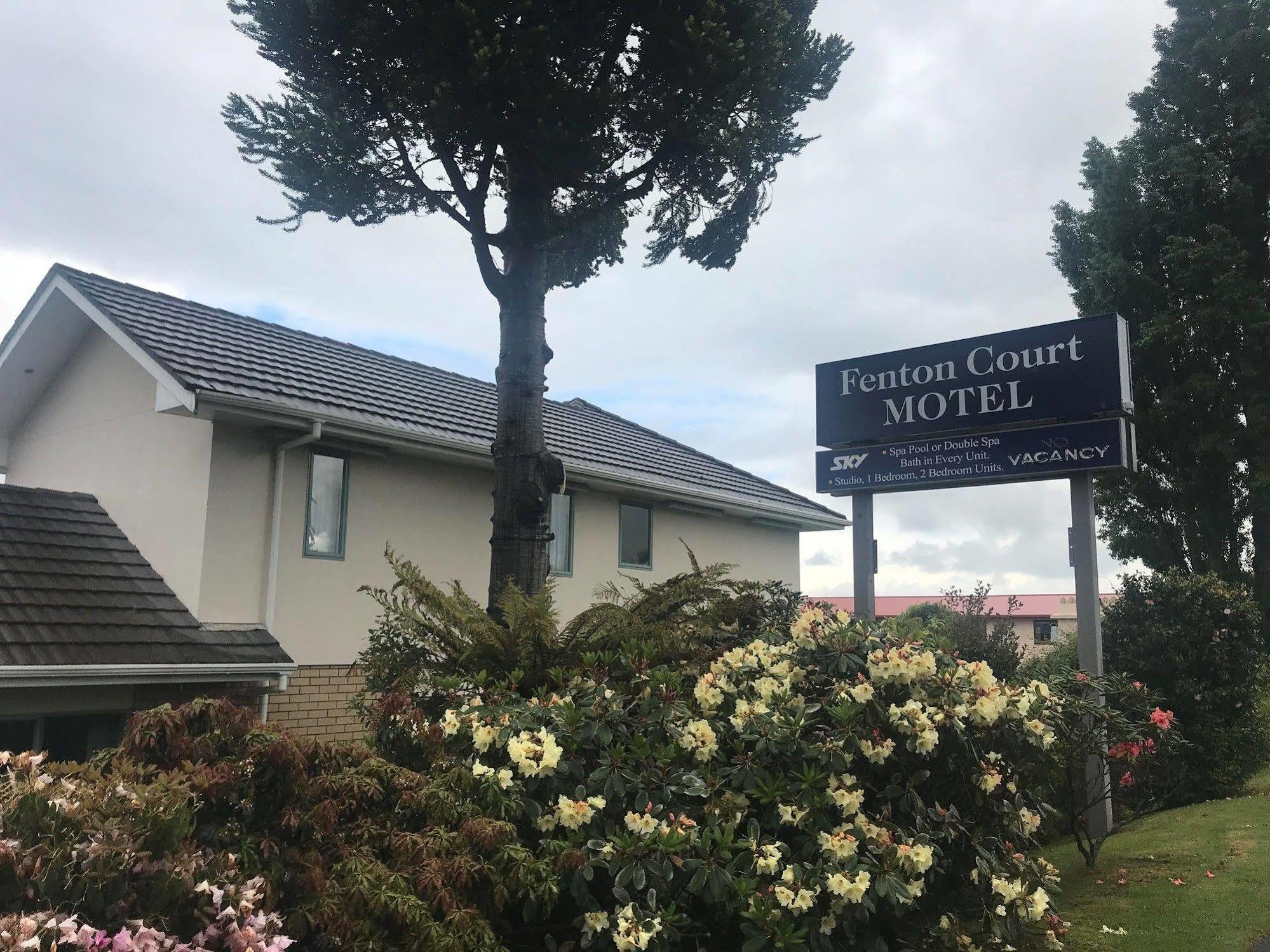 Fenton Court Motel Роторуа Екстериор снимка
